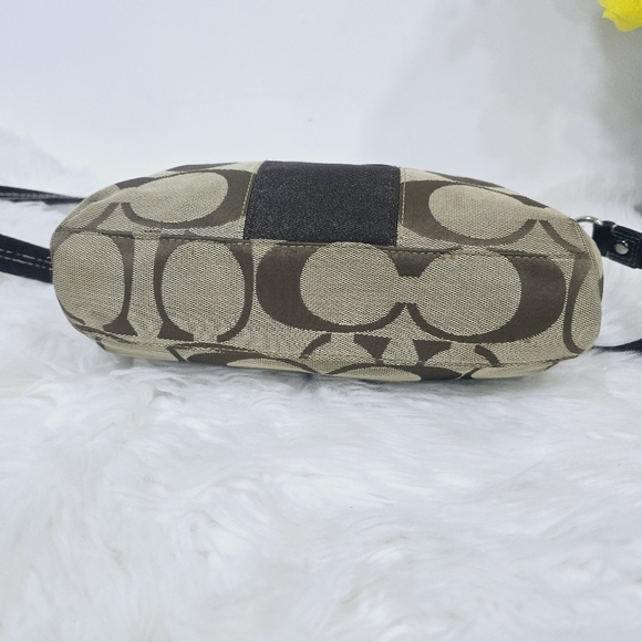 Coach signature hand or shoulder bag tan and brown - Picture 8 of 9